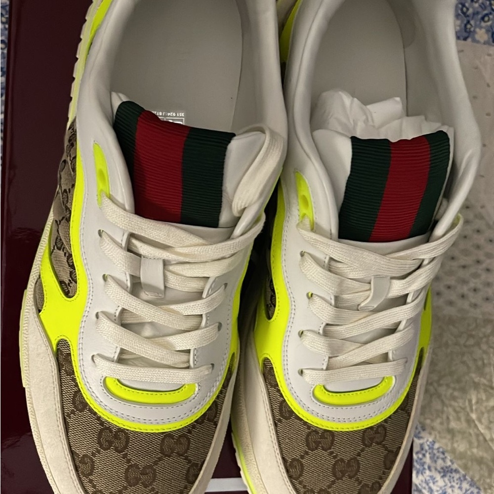 Gucci White and Neon Yellow Sneakers - Picture 5 of 6